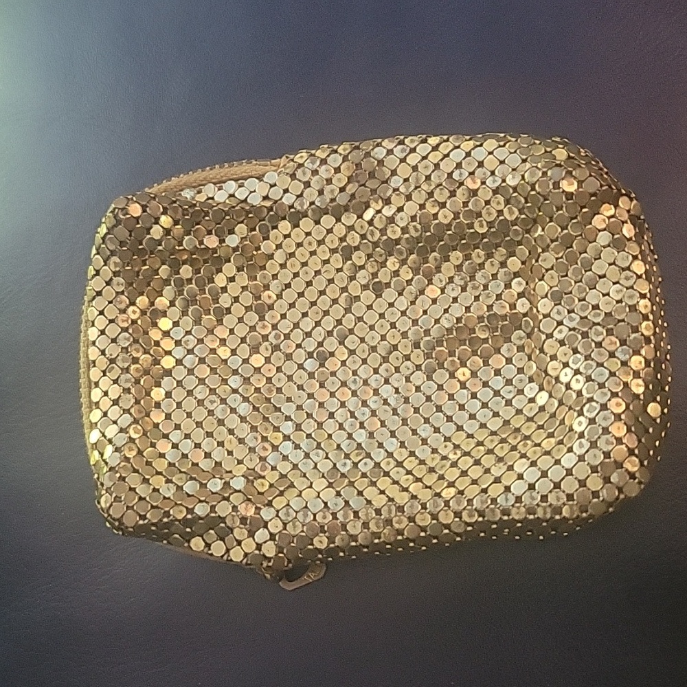 Vintage Talon gold mesh coin purse